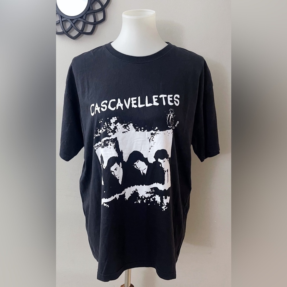 Somar Classic Cascavelletes Black and White Graphic Tee Band Tee shirt casual
